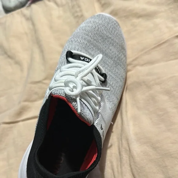 Nautica Gray and White Streamlined Sneakers - Picture 2 of 2